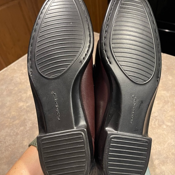 NIB Florsheim Burgundy Riva Loafers Size 10.5 B width - Picture 5 of 5